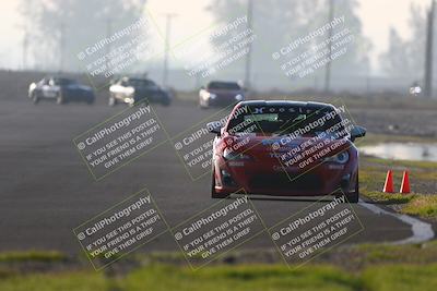 media/Jan-18-2026-CalClub SCCA (Sun) [[8bc6468723]]/Group 7 Race/Turn 1/